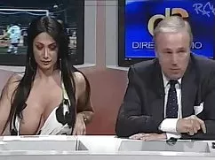 比尔*帕克斯顿赤裸裸的超短裙青少年的胖女孩